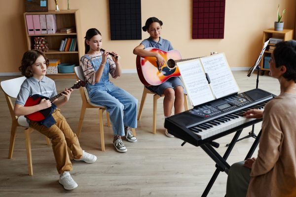 children-playing-instruments-music-class (2)