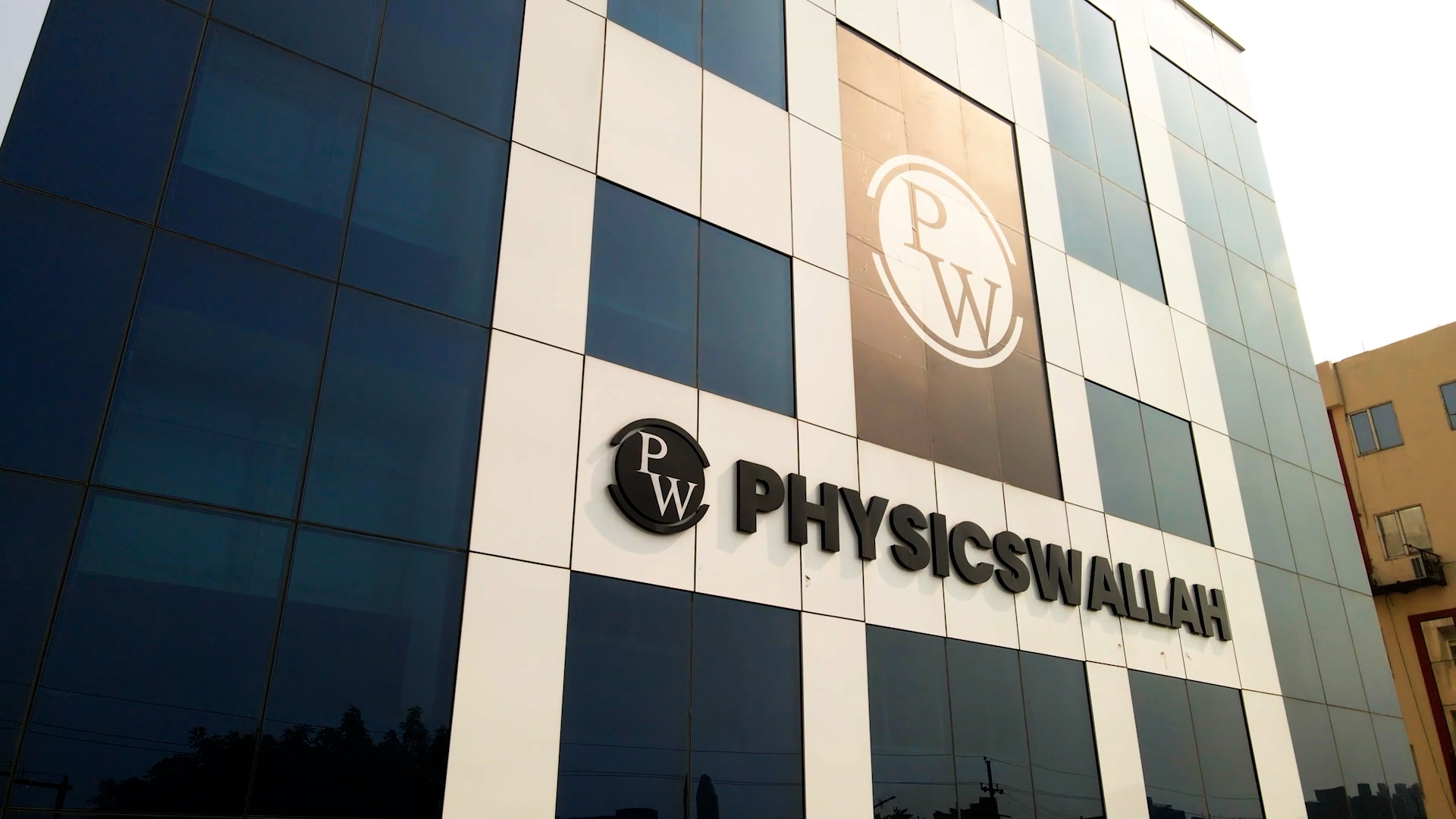 Physics Wallah (PW) Vidyapeeth