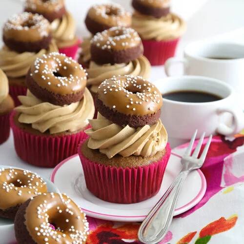 Cupcake Workshop – 24 May 2025, Hibiscus Café Chennai