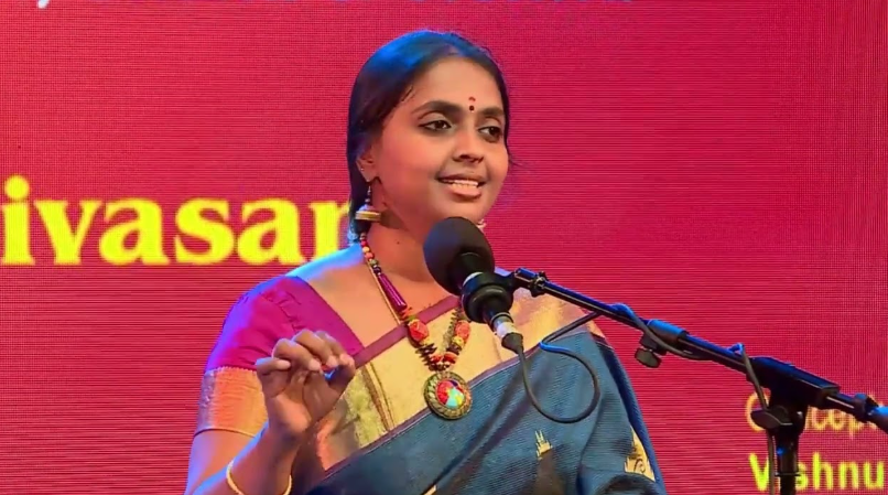 Dr Niranjana Srinivasan vocal,